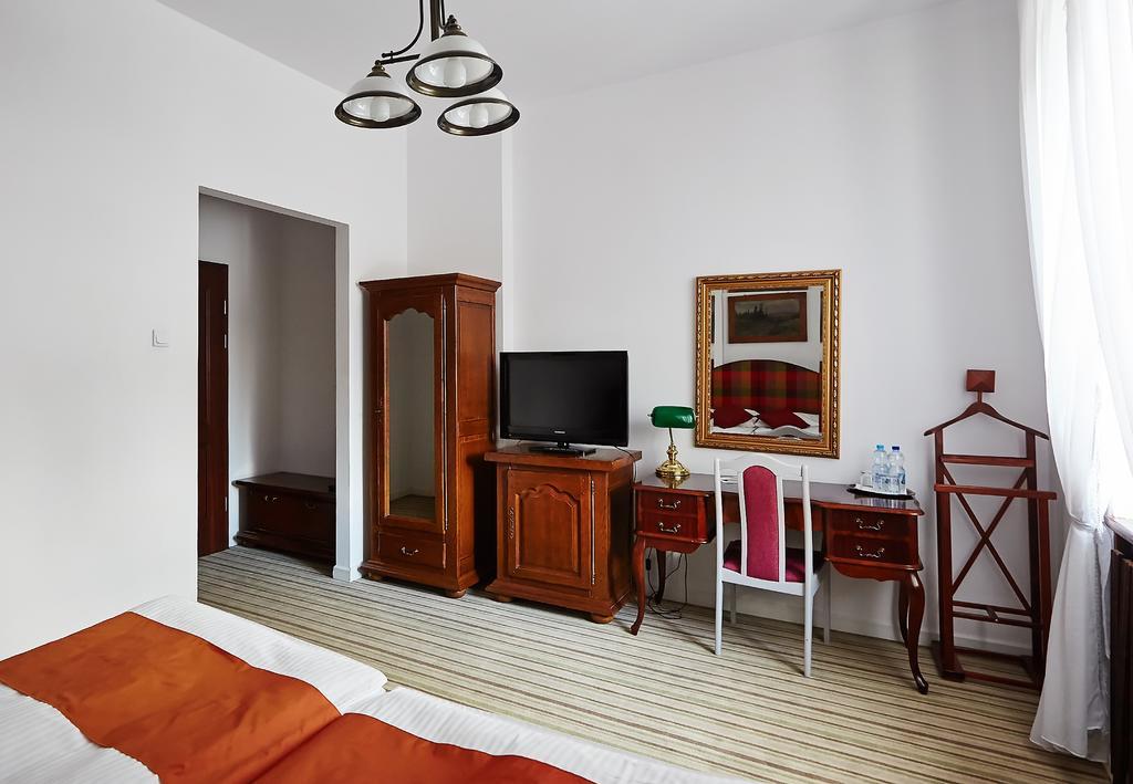 Hotel Palac W Myslecinku Bydgoszcz Værelse billede