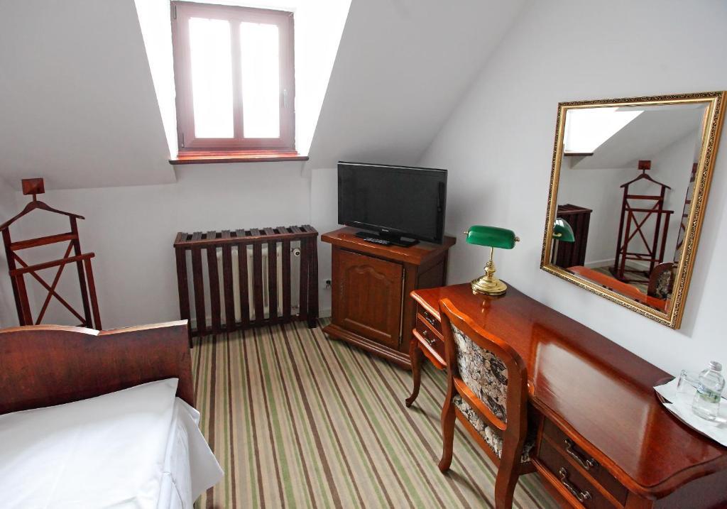 Hotel Palac W Myslecinku Bydgoszcz Værelse billede
